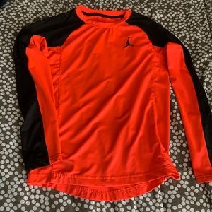 Nike air Jordan dri fit long sleeve - great color
